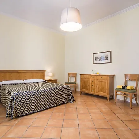 شقة فندقية Residence Villa Spiaggia 4*